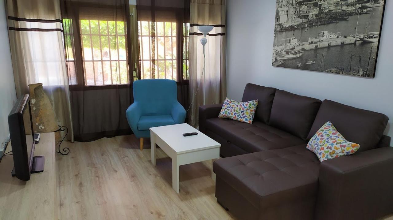 Atractivo apartamento en la playa con parking Roquetas de Mar Exterior foto